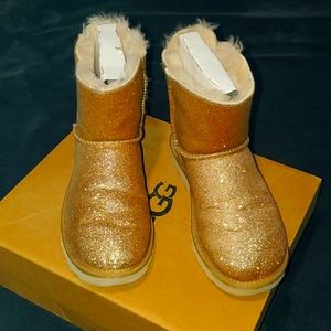 Sparkly Gold mini Baily Bow Uggs